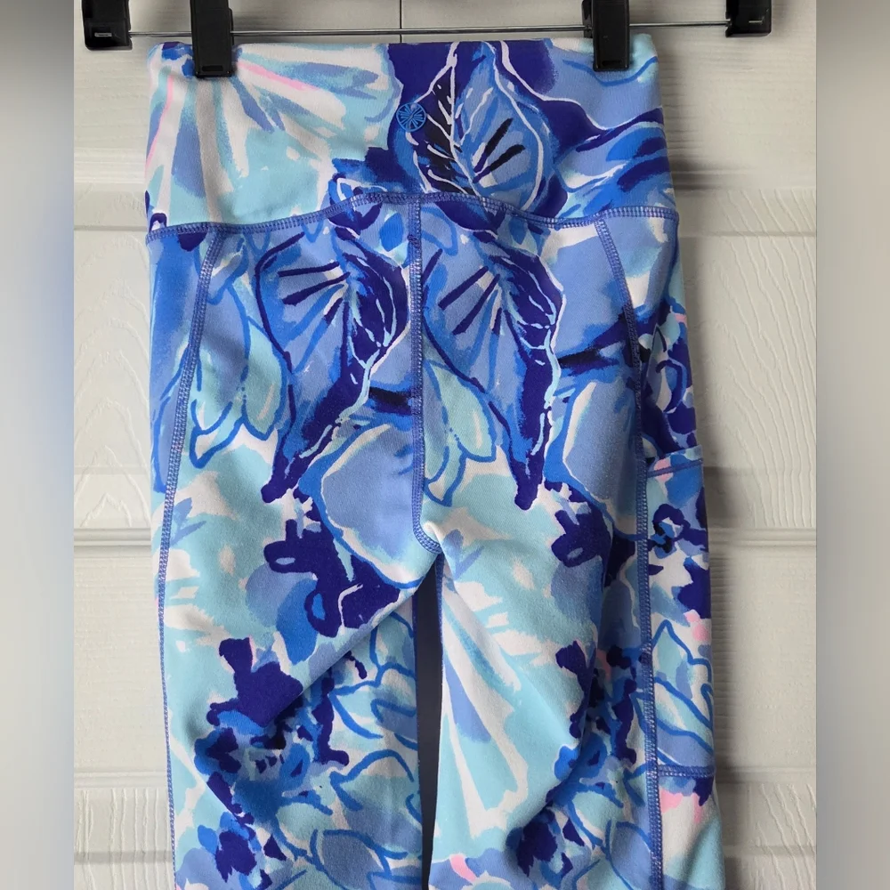 Lilly Pulitzer Blue Floral High-Rise Leggings - Picture 7 of 11